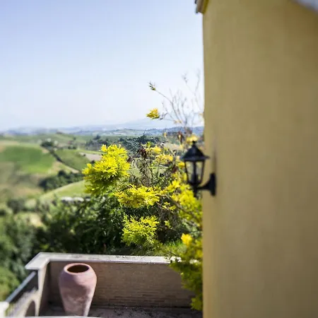 Appartamento Enticing Apartment in Ascoli Piceno with Sauna
