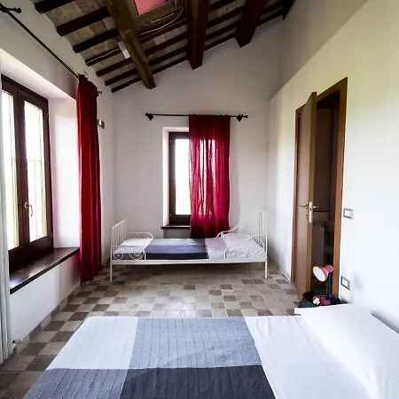 Enticing Apartment in Ascoli Piceno with Sauna Appartamento *
